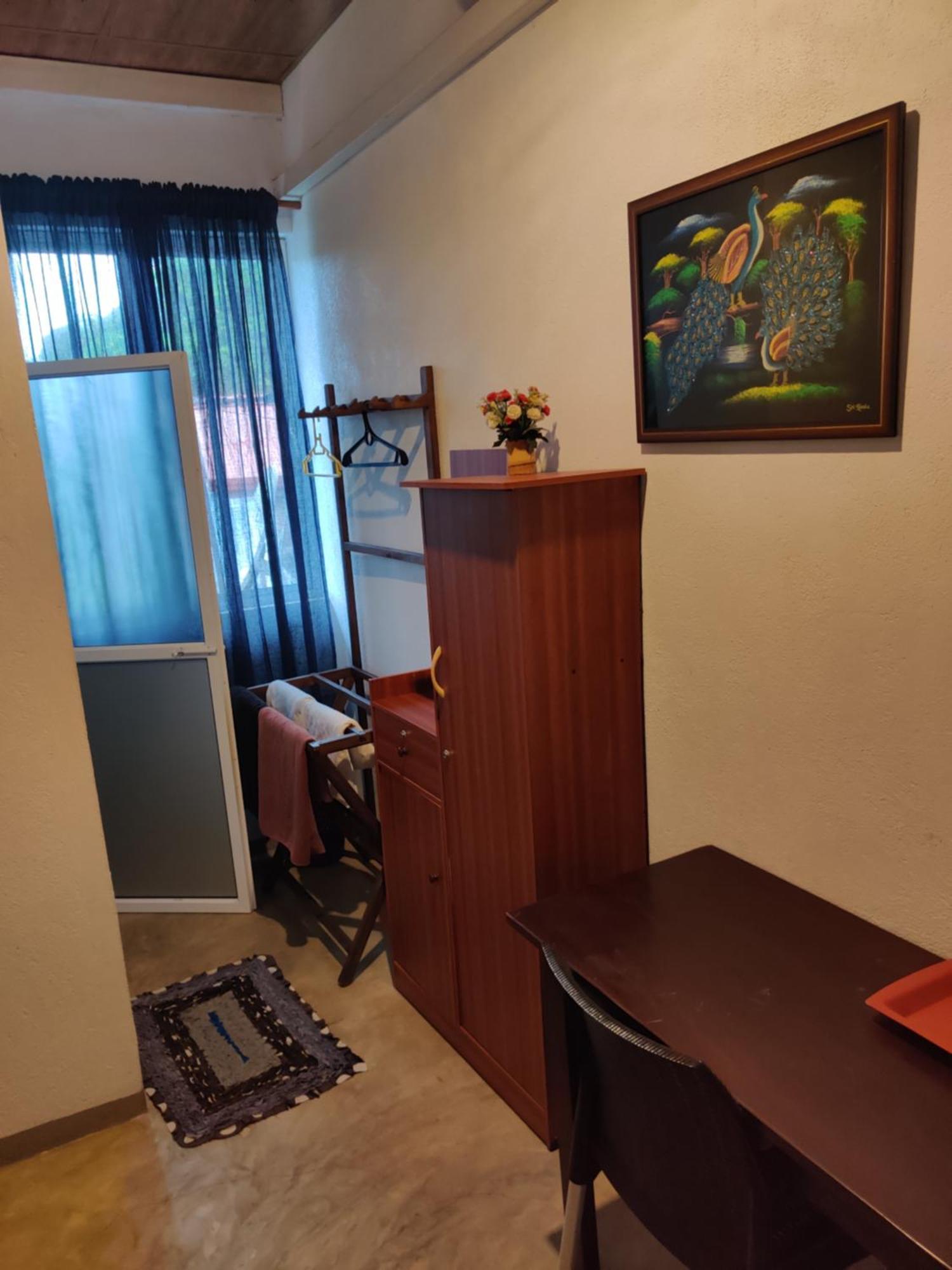 Holiday Inn Unawatuna Room photo