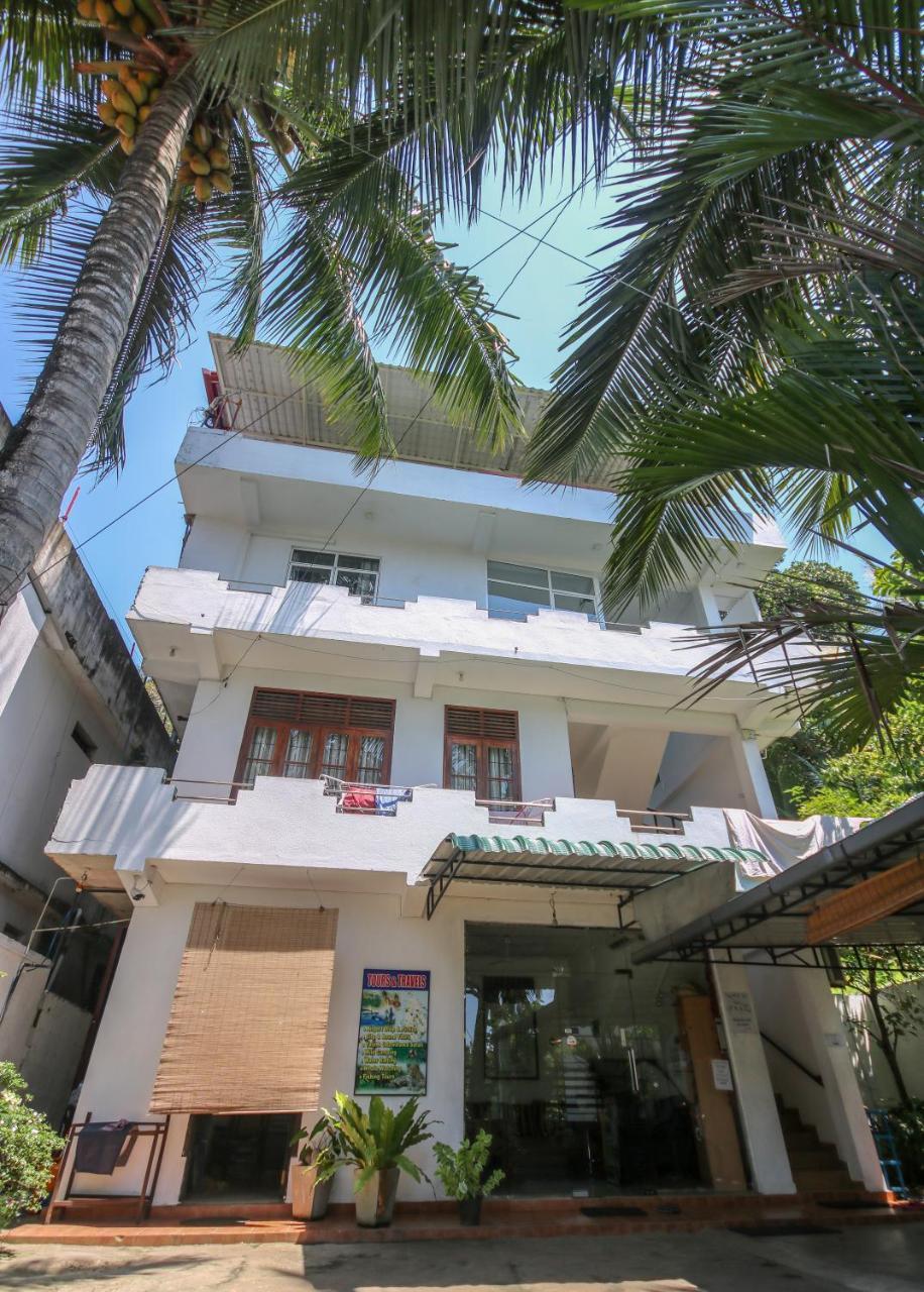 Holiday Inn Unawatuna Exterior photo